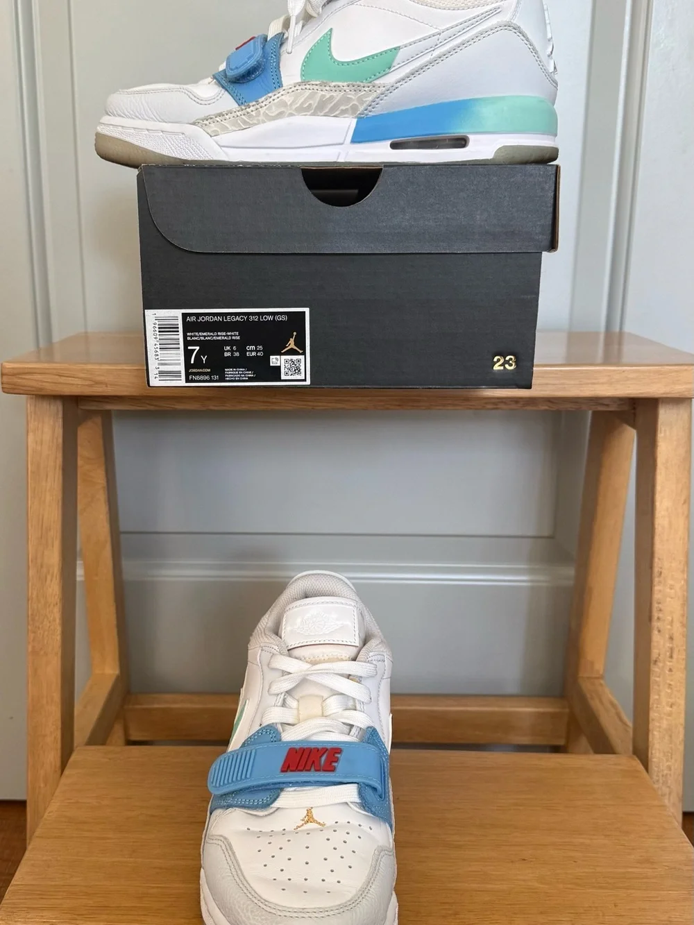 Nike Big Kids' Size 7 Air Jordan Legacy 312 Low